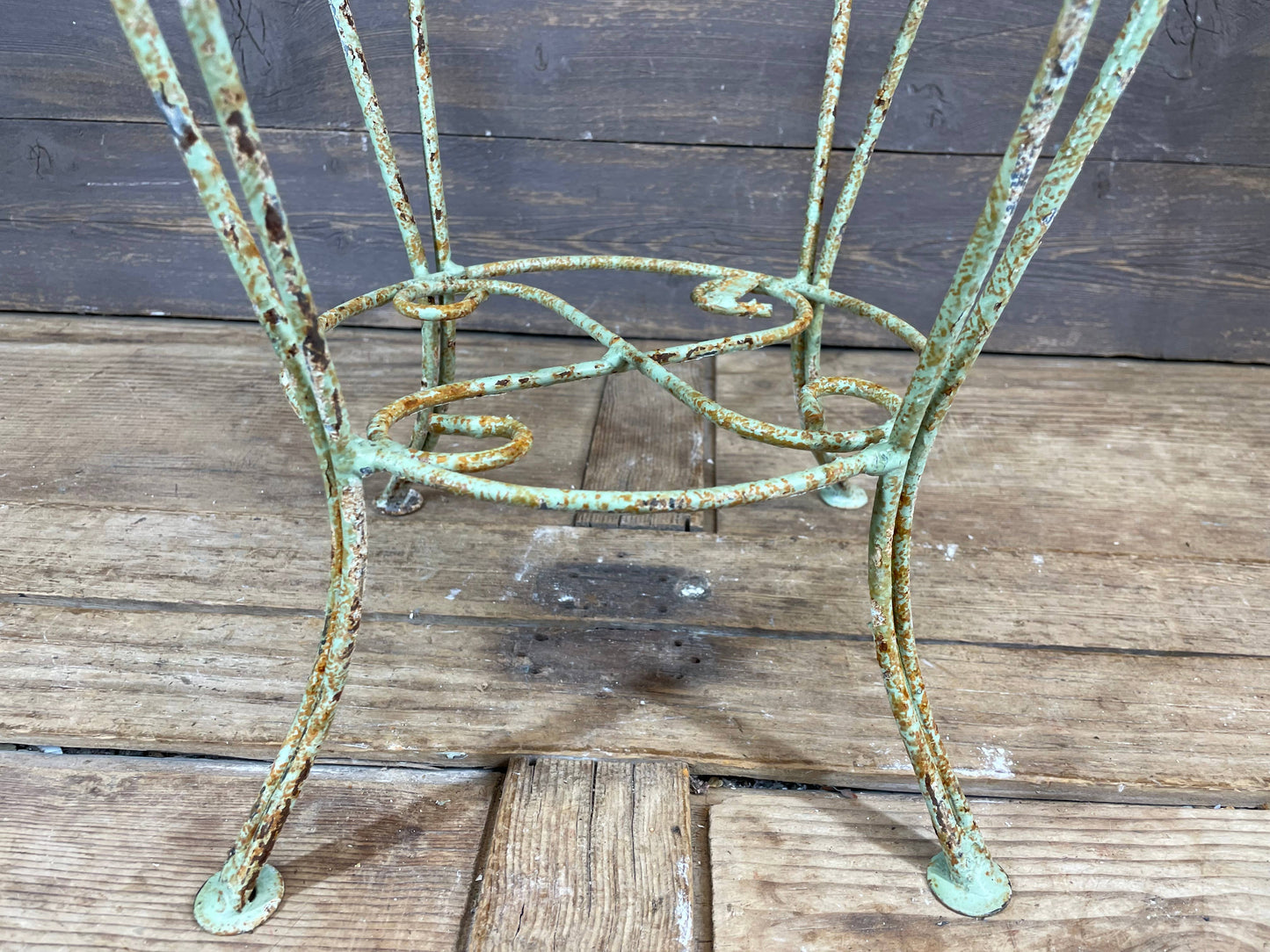 Monroe Farmhouse Metal Planter Basket-WH-10x23H inch-Monroe