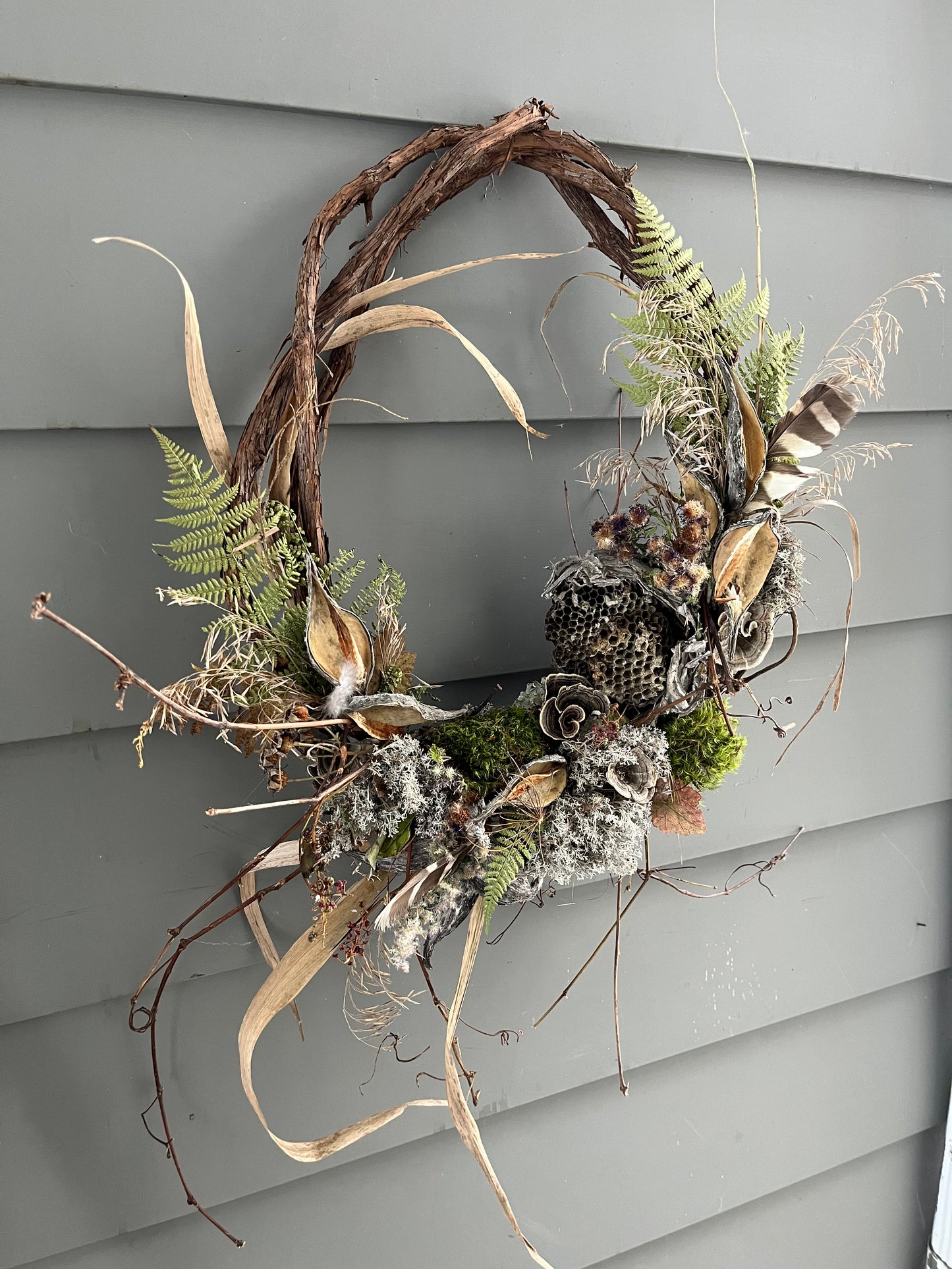 Oval wasp’s nest wreath